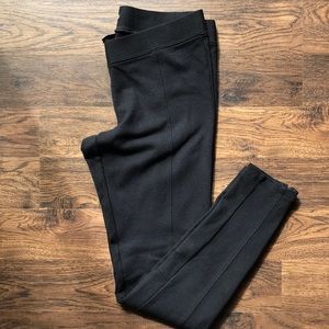 Express black ankle zip leggings!